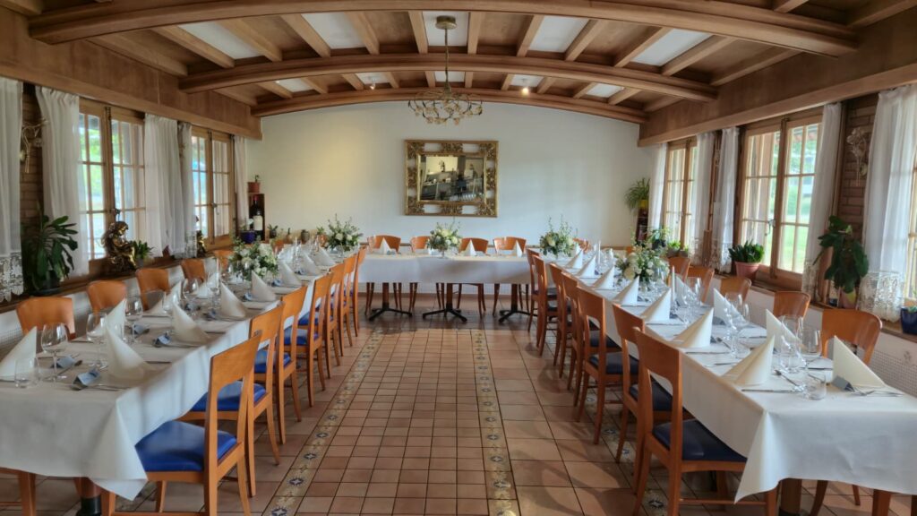 Pizzeria-Campione-Gwatt-Saal